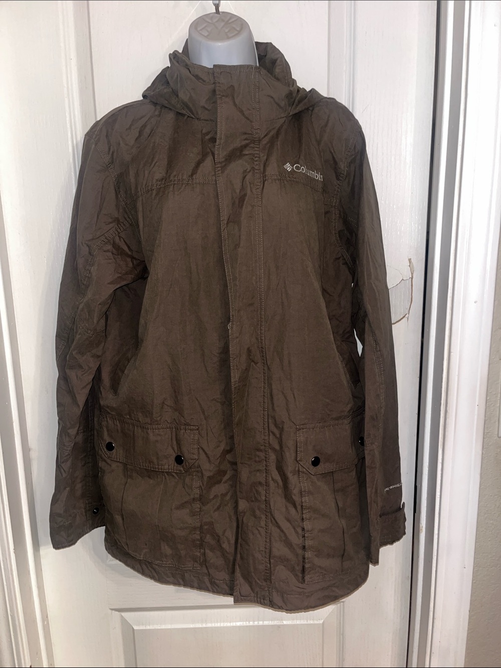 Columbia sportswear company Omni-Shield women's utility/field jacket, size large